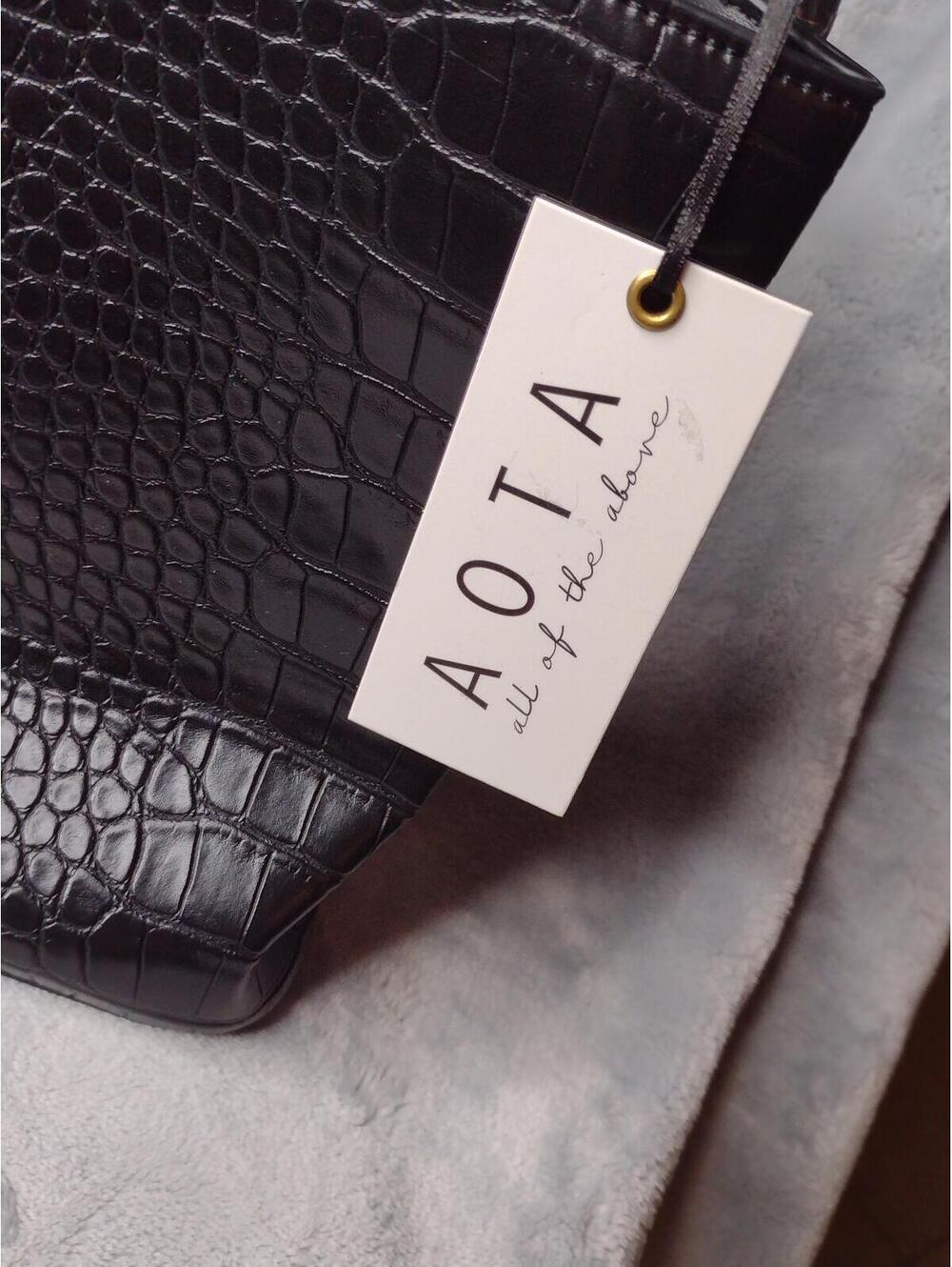 NWT AOTA Women's Black/Vegan Leather Purse - Picture 2 of 7